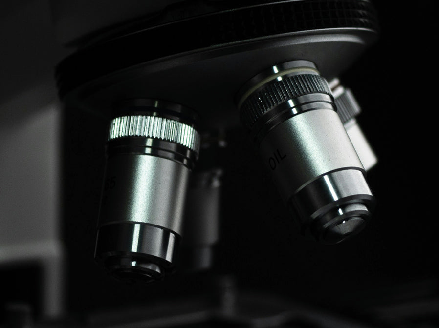 Microscope